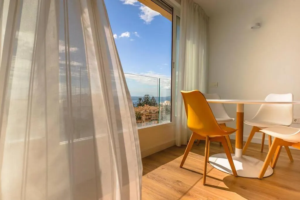 Ar1 Bright Apartment With Beautiful Sea Views Estepona